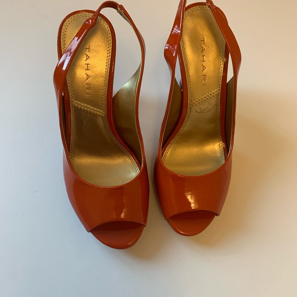 Tahari Si Senor Orange Patent Leather Sling Back Pumps Size 6 - Picture 10 of 12